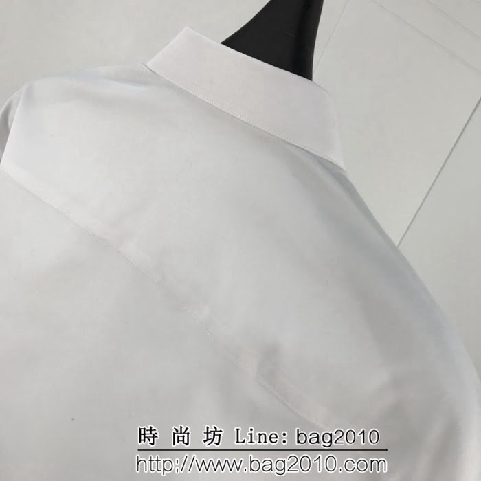 VALENTINO華倫天奴 高端系列 18FW秋冬 VLTN系列 百搭款 府綢男款長袖襯衣 ydi1371